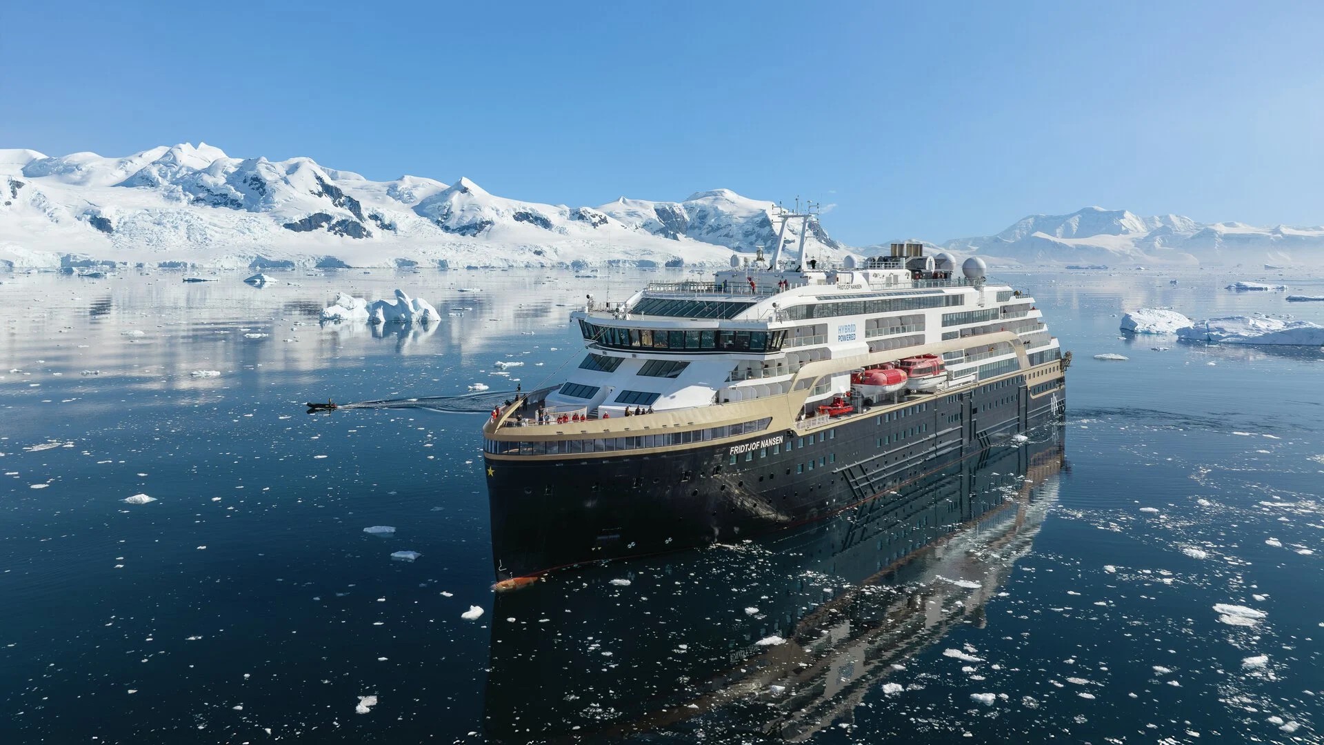 Schiller alaska Schiff