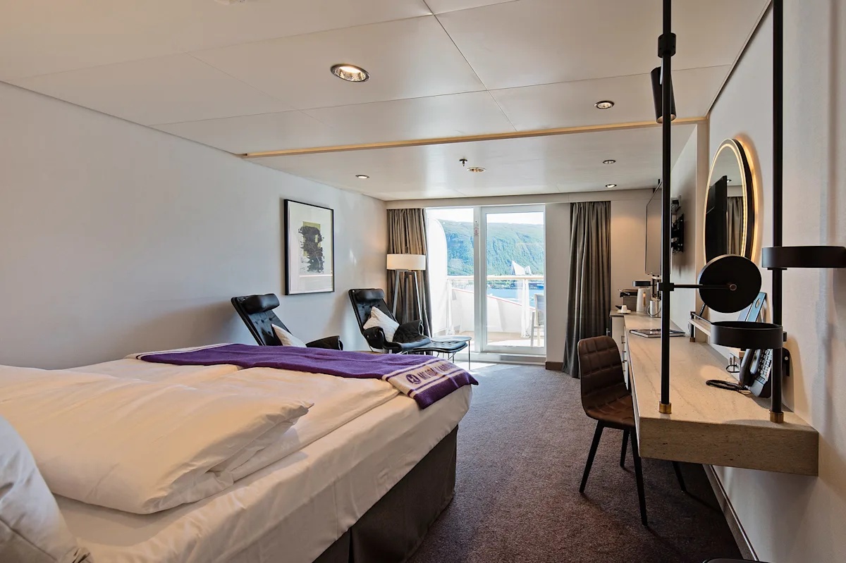 Schiller alaska Suite