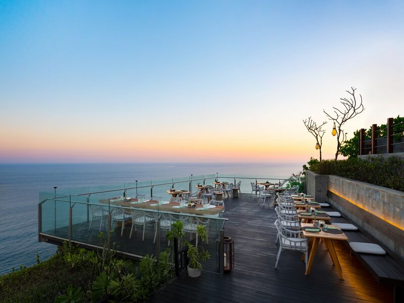 Six Senses Uluwatu Cliff Bar