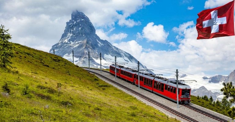 Swiss,Beauty,,Flag,And,Rack,Railway,Under,Breathtaking,Matterhorn,zermatt,valais,switzerland,europe